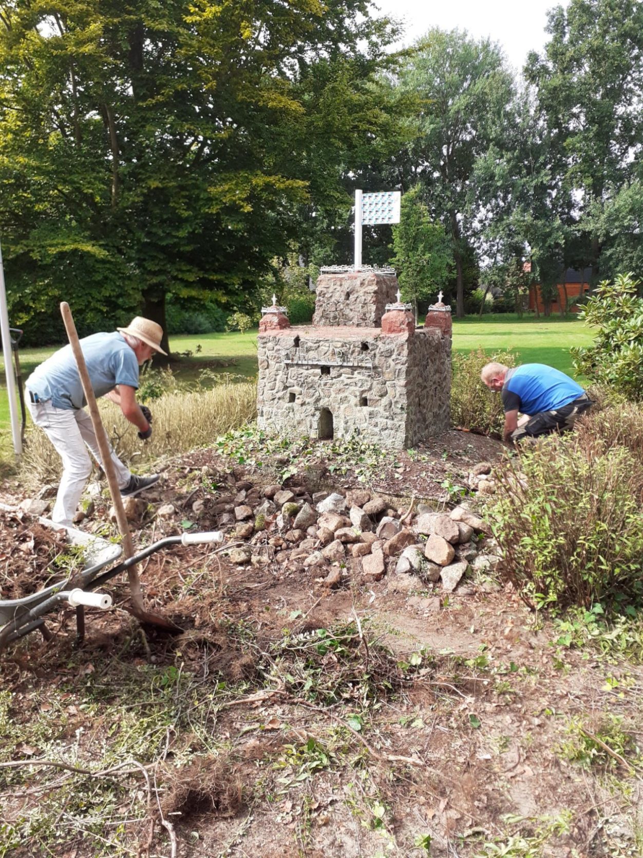 Men at Work 7 Men at Work 7