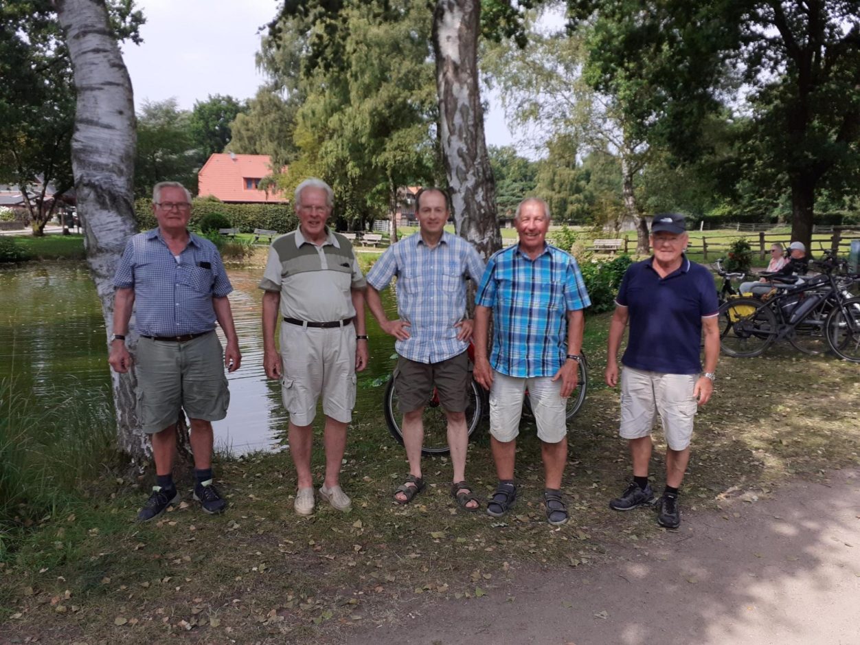 Fünf Männer am Totengrund Fünf Männer am Totengrund