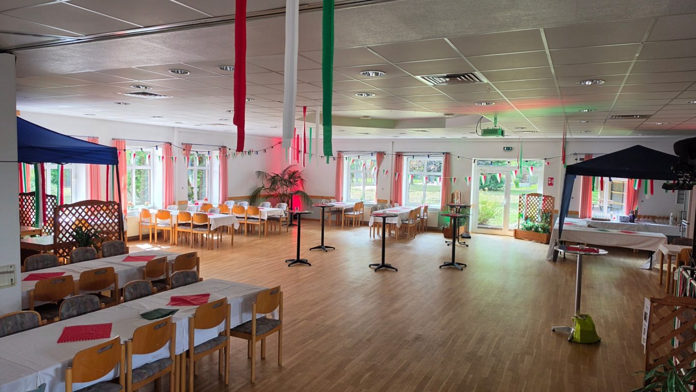 Großer Saal Blick in den großen Saal